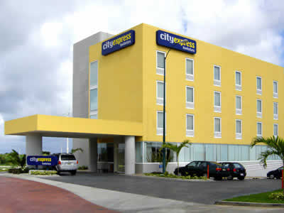 Hotel City Express Cancun